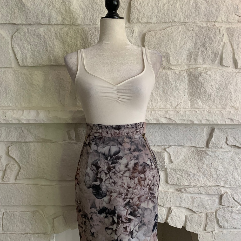 Floral Pencil Skirt